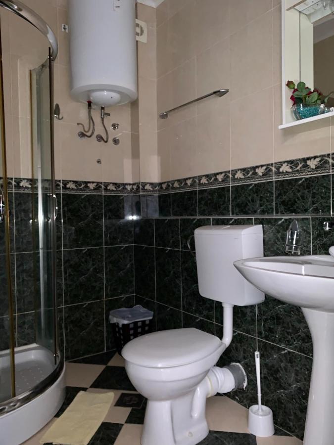 Apartmani Mina Herceg Novi Exteriör bild