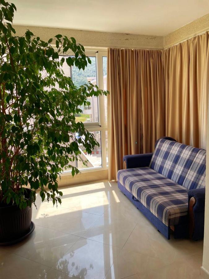 Apartmani Mina Herceg Novi Exteriör bild