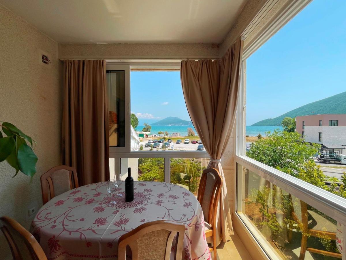 Apartmani Mina Herceg Novi Exteriör bild