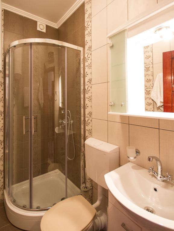 Apartmani Mina Herceg Novi Rum bild